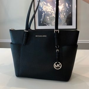 Michael Kors Jet Set East/West Tote Medium